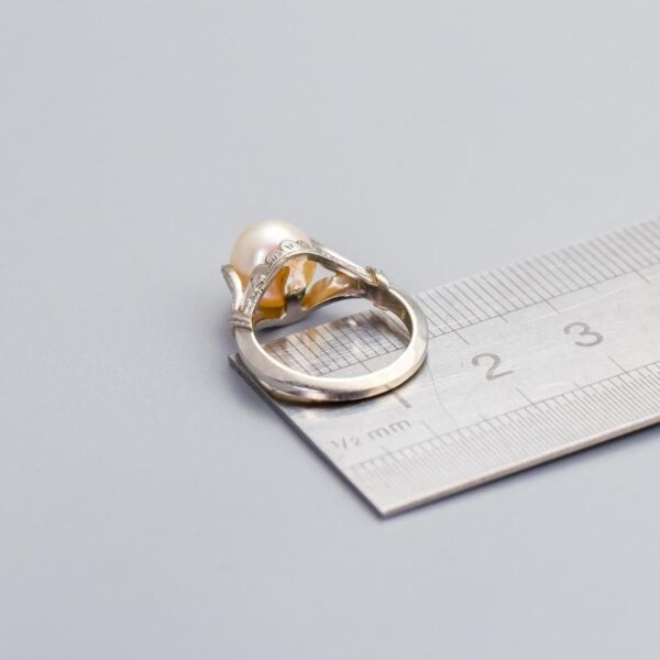 Platinum Art Deco Pearl Ring C1920