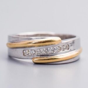 14K White Gold Seven Stone Diamond Ring
