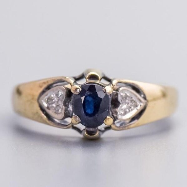 18K Gold Sapphire & Diamond Ring