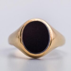 9K Gold Onyx Signet Ring
