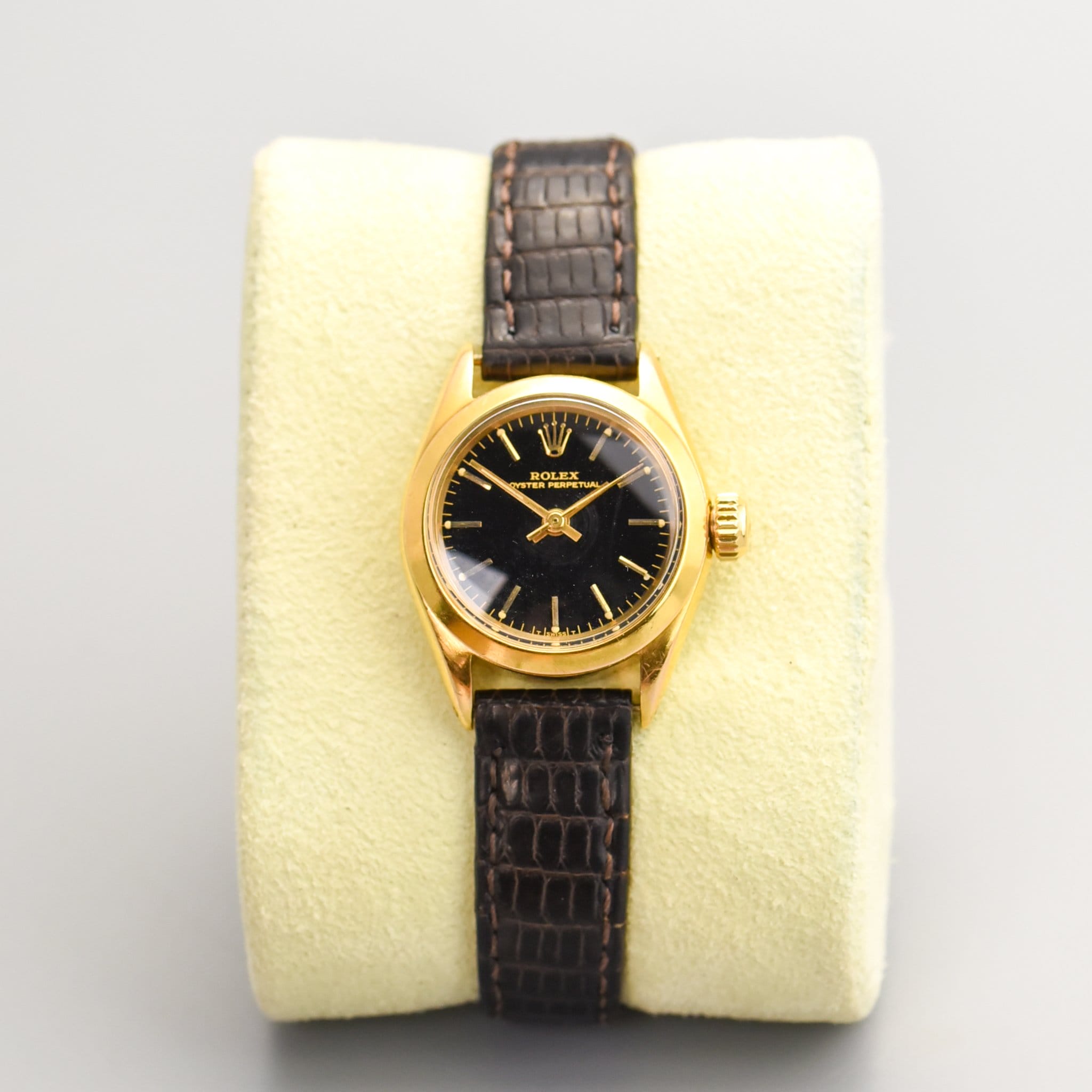 Rolex Oyster Perpetual Watch with 18k Gold Case 70s/80s