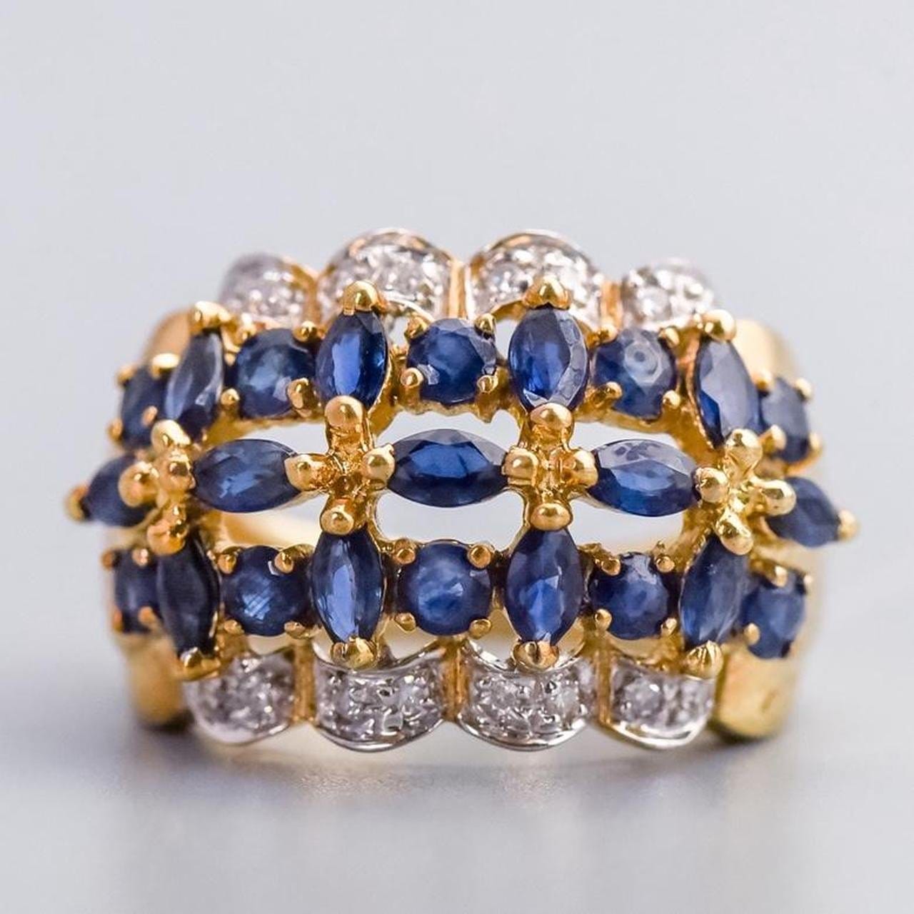 9K Gold Sapphire & Diamond Cluster Ring