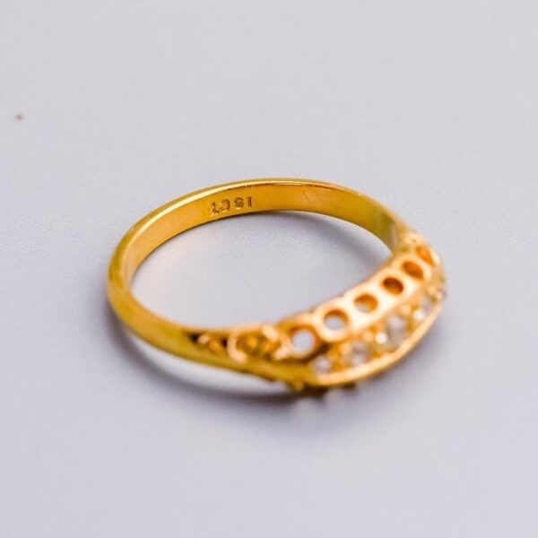 18K Gold Antique Five Stone Diamond Boat Ring