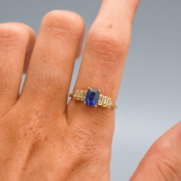 9K Gold Sapphire and CZ Ring