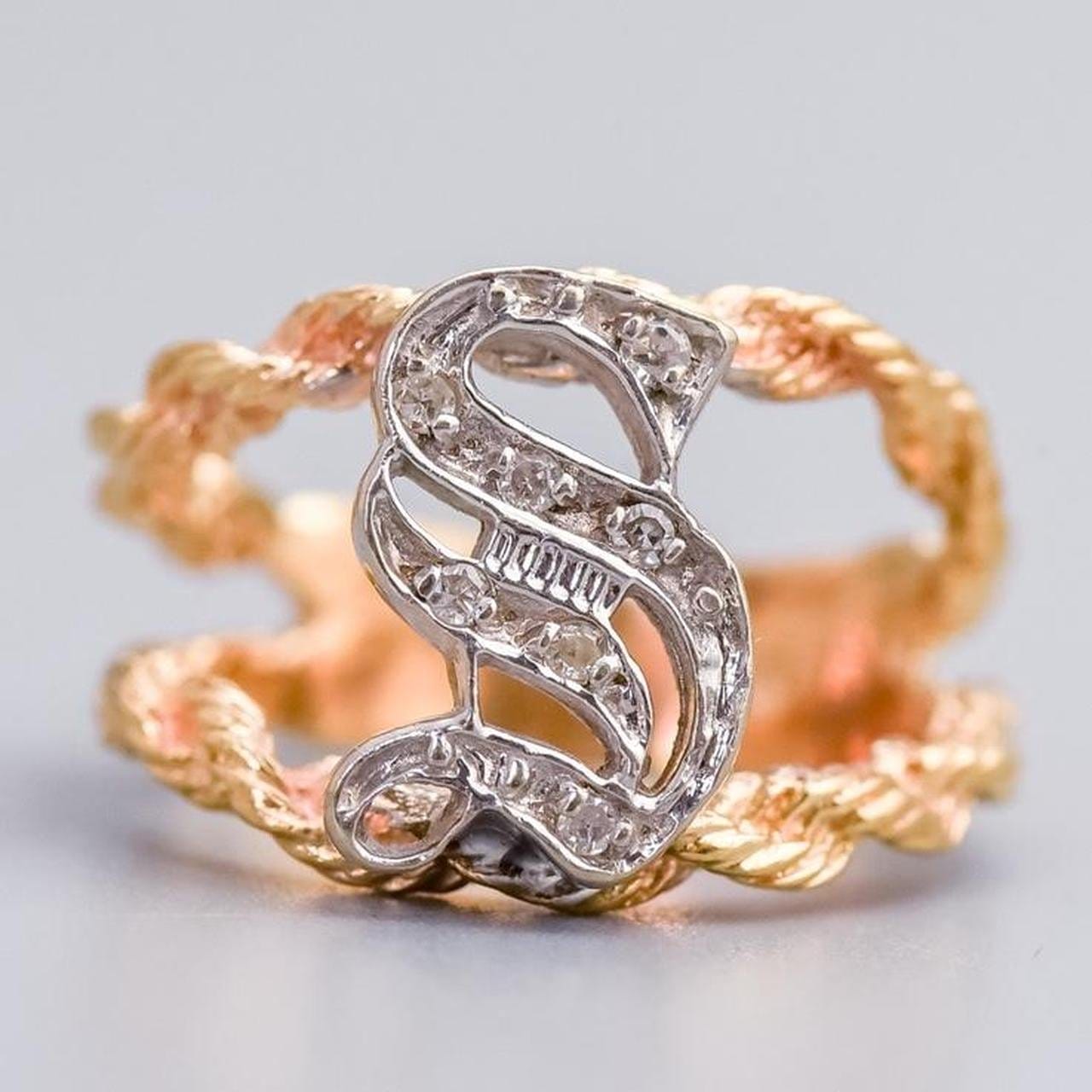 14K Gold “S” Initial Diamond Ring