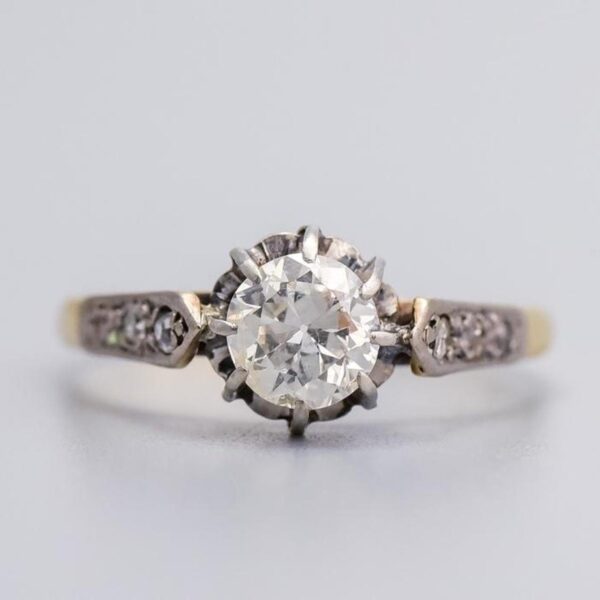 18K Gold Art Deco Diamond Ring