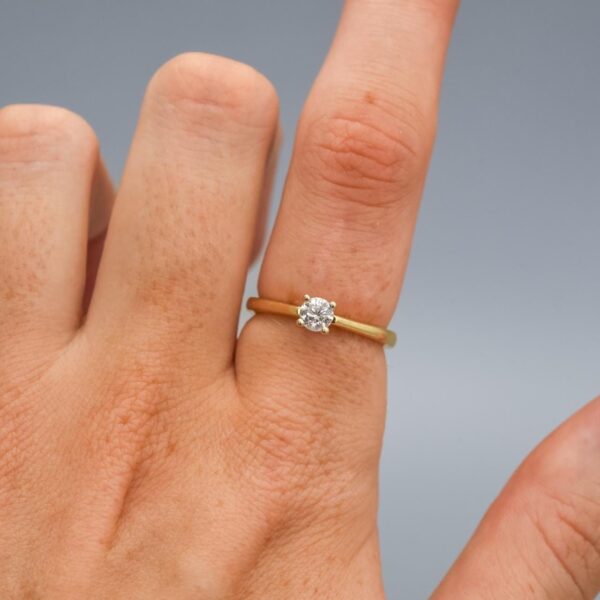 18K Gold Diamond Solitaire Ring