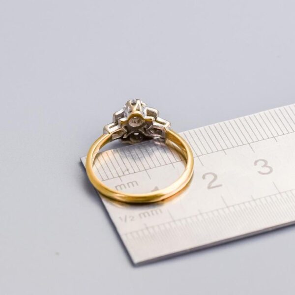 18K Gold Art Deco Diamond Ring