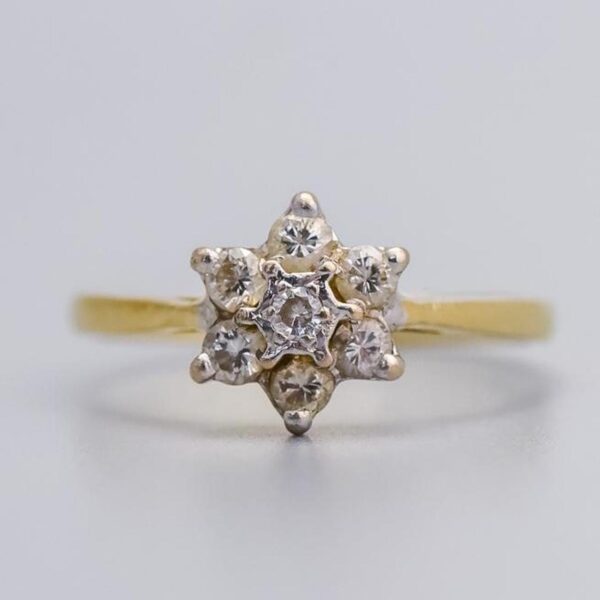 Solid 18K Gold Diamond Daisy Cluster Ring