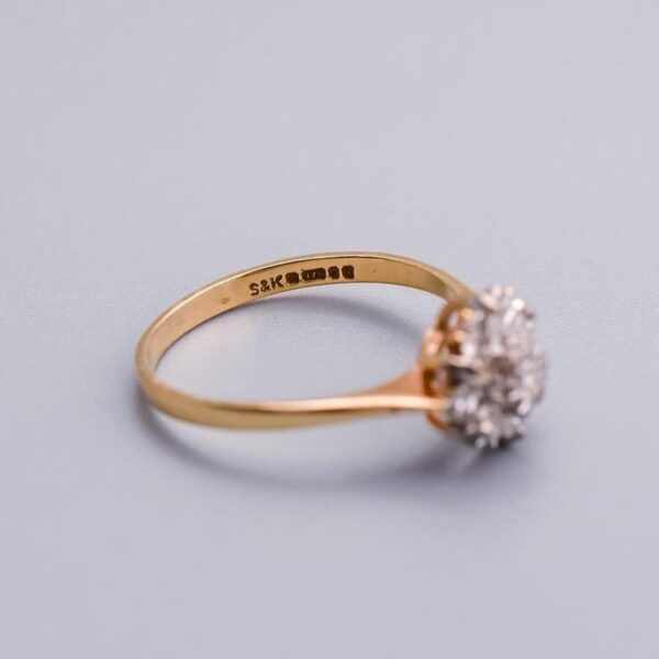 9K Gold Diamond Cluster Ring