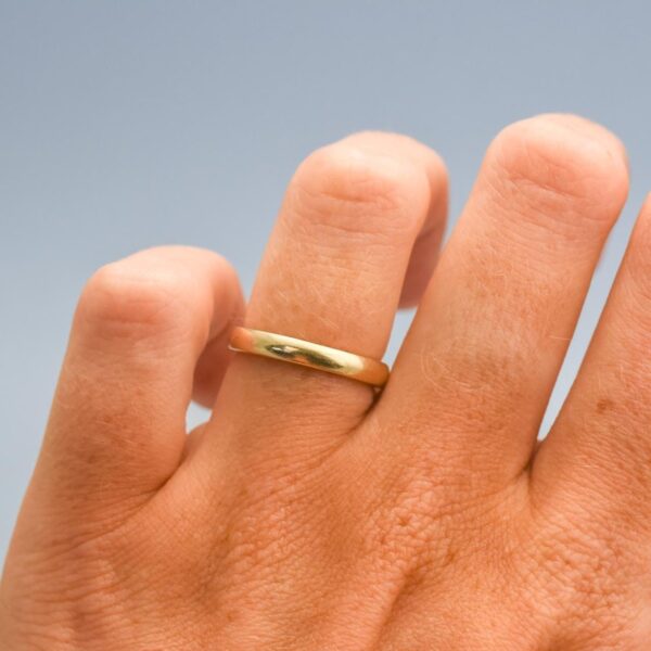 9K Gold Band