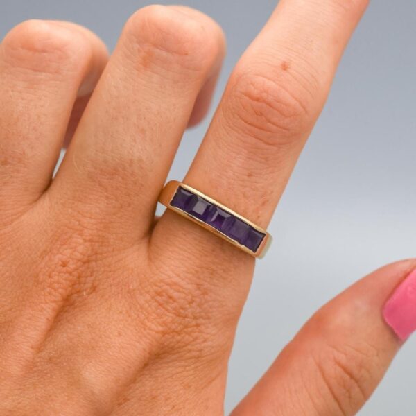 9K Gold Amethyst Ring