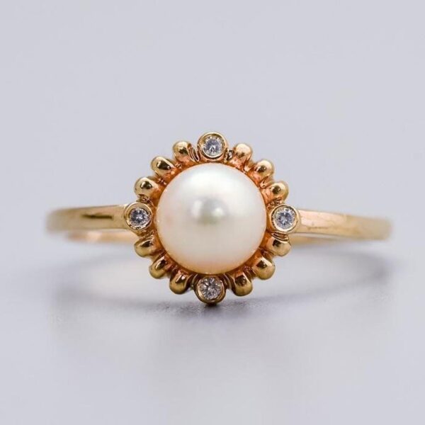 9K Gold Pearl Ring
