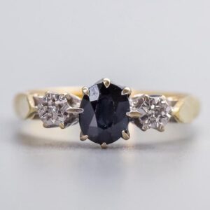 18K Gold Sapphire & Diamond Ring