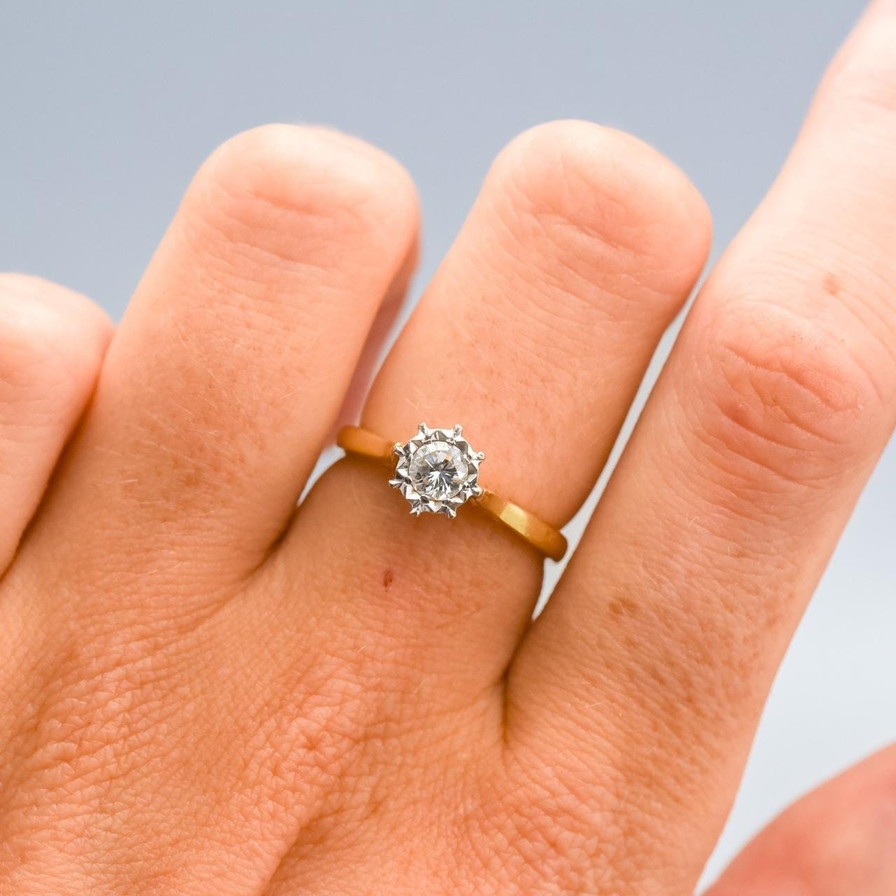18K Gold Diamond Solitaire Ring