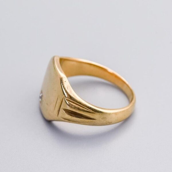 9K Gold Diamond Signet Ring