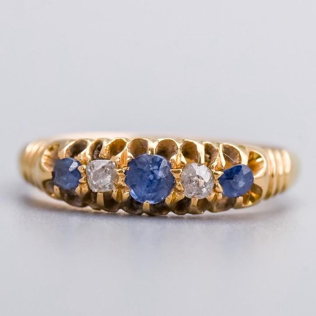 18K Gold Edwardian Five Stone Sapphire & Diamond Ring