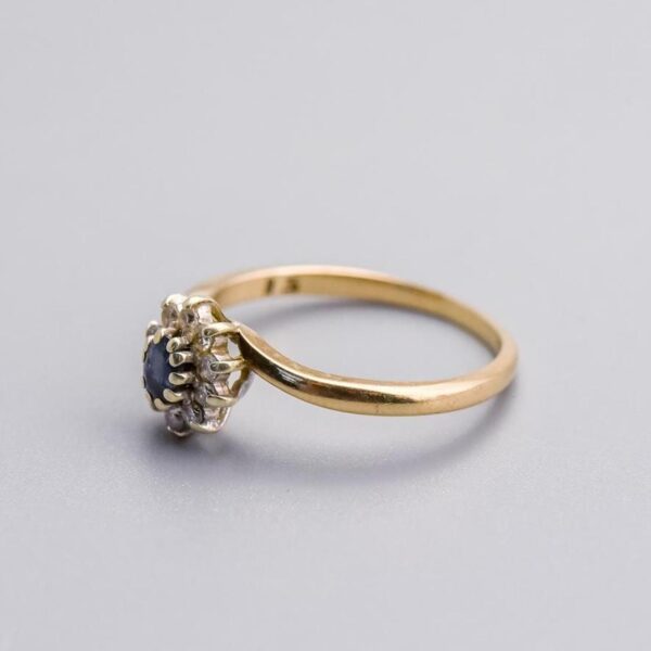 9K Gold Sapphire and Diamond Ring
