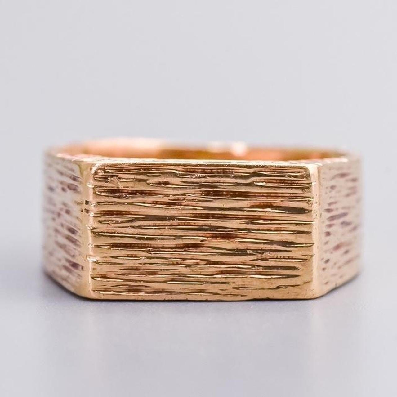 9K Gold Textured Signet Ring