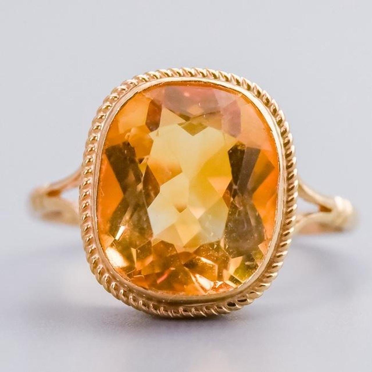 9K Gold Citrine Ring