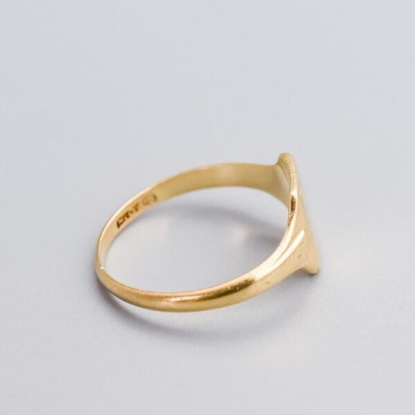 9K Gold Rectangular Signet Ring