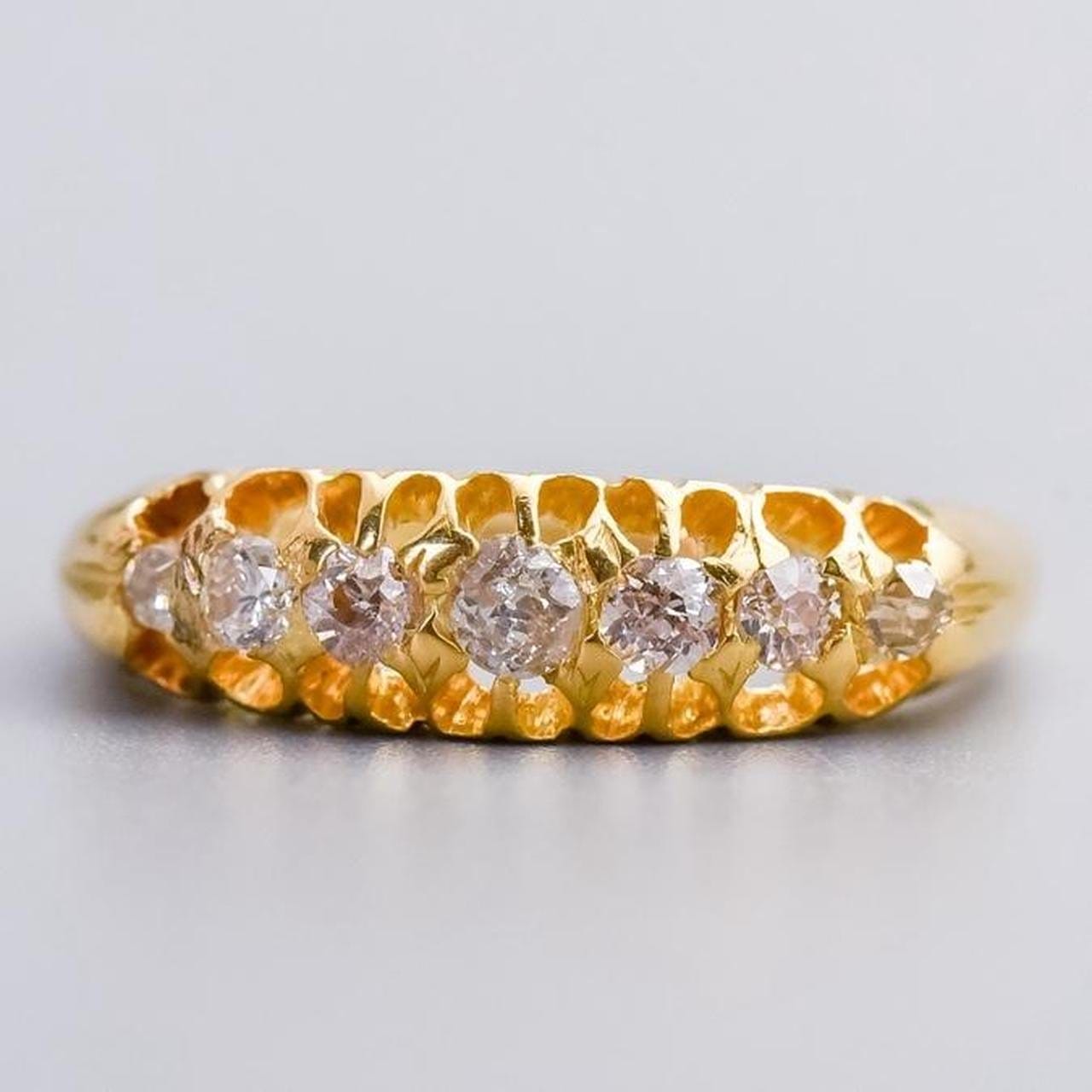 18K Gold Antique Seven Stone Diamond Ring