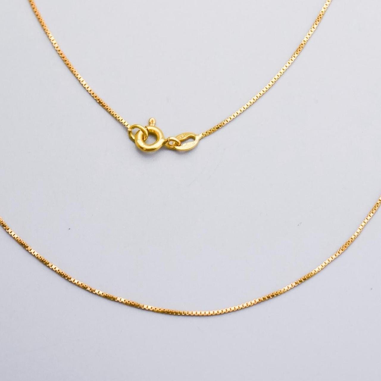 18K Gold Fine Box Chain Necklace