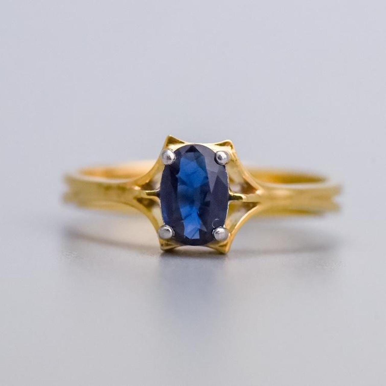 14K Gold Sapphire Ring