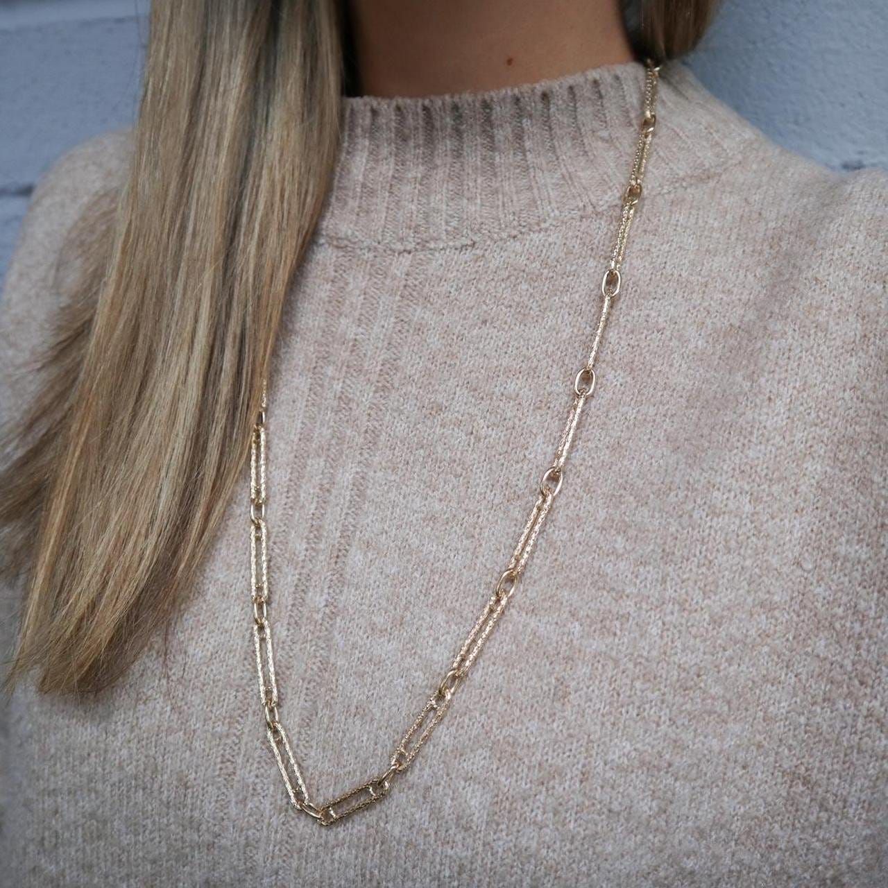 9K Gold Textured Anchor Chain Necklace