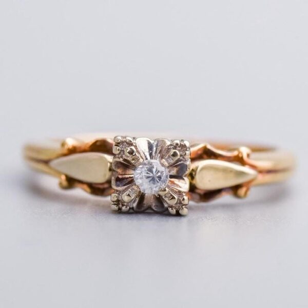 9K Gold CZ Ring