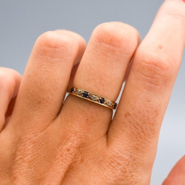 9K Gold Sapphire and CZ Ring