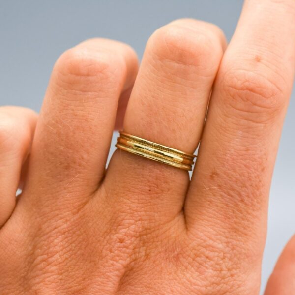 9K Gold Patterned Band