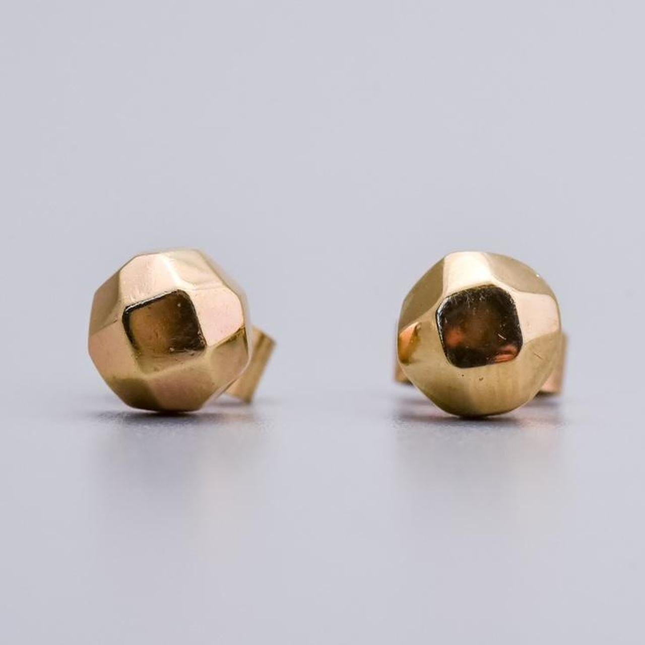 9K Gold Stud Earrings