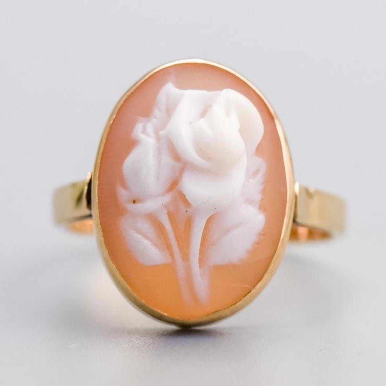 14K Gold Rose Cameo Ring