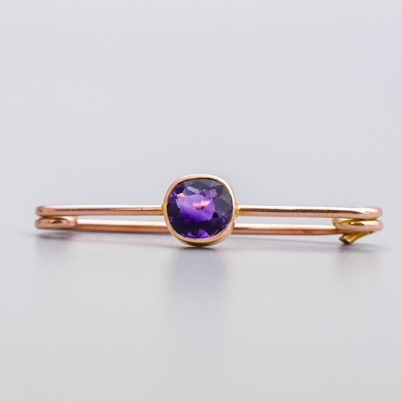 9K Gold Amethyst Brooch