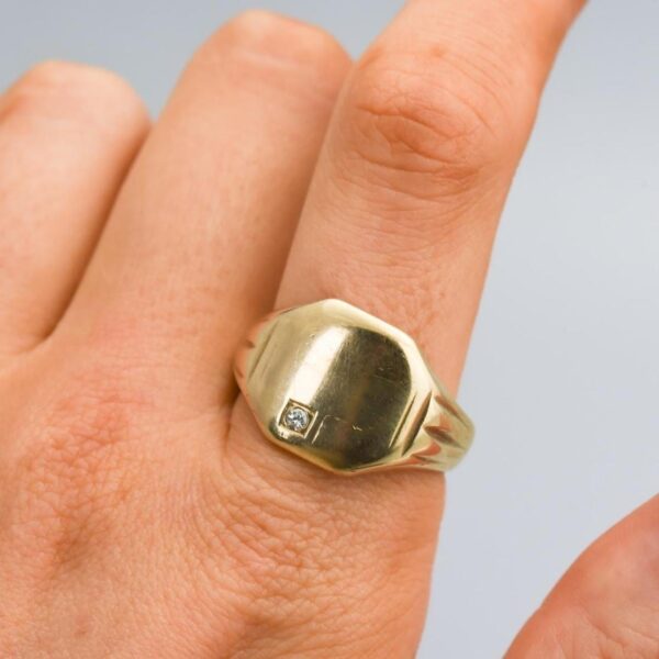 9K Gold Diamond Signet Ring