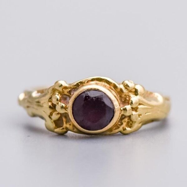 9K Gold Red Garnet Ring