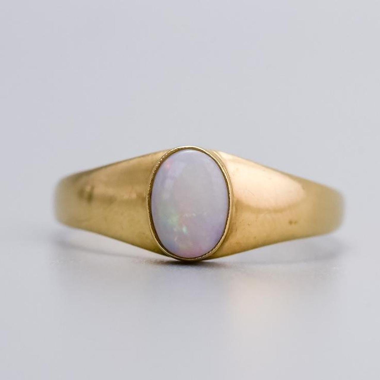 9K Gold White Opal Ring