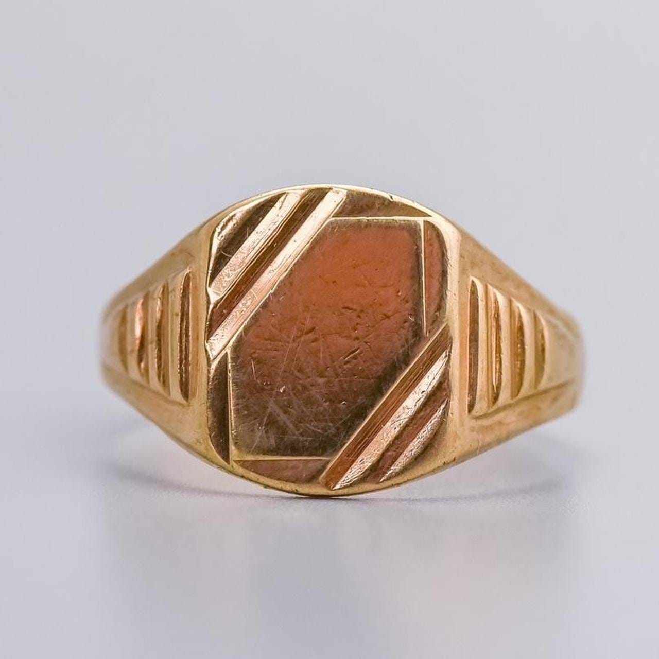9K Gold Signet Ring