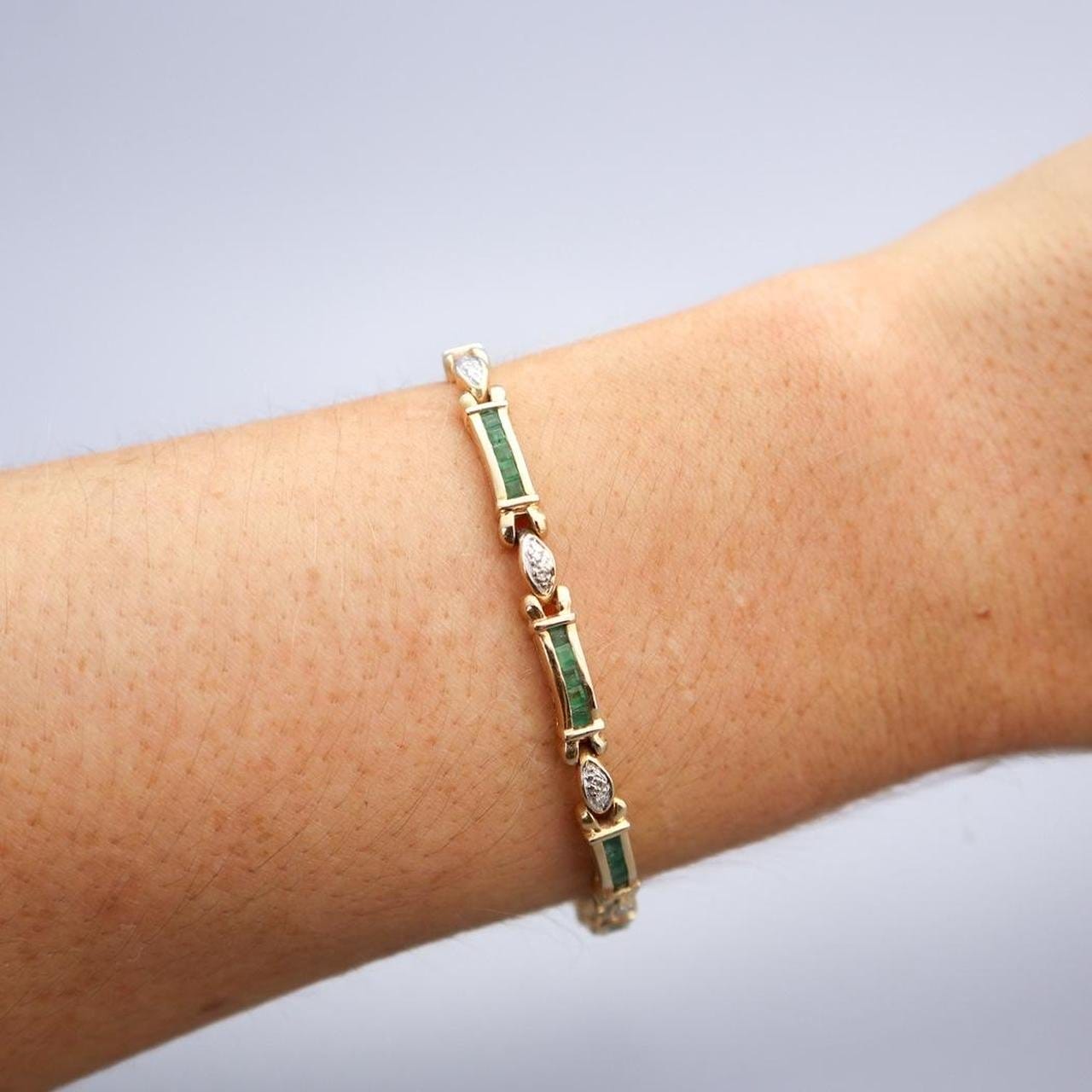 14K Gold Emerald & Diamond Tennis Bracelet