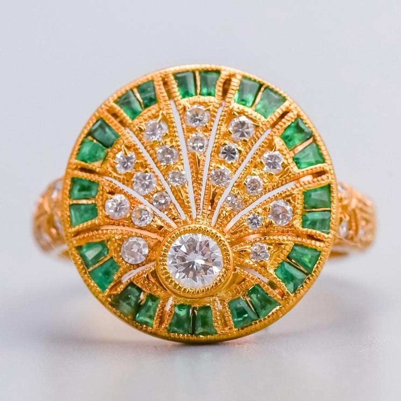 14K Gold Art Deco Diamond & Emerald Ring