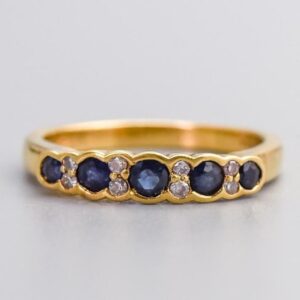 18K Gold Sapphire & Diamond Ring