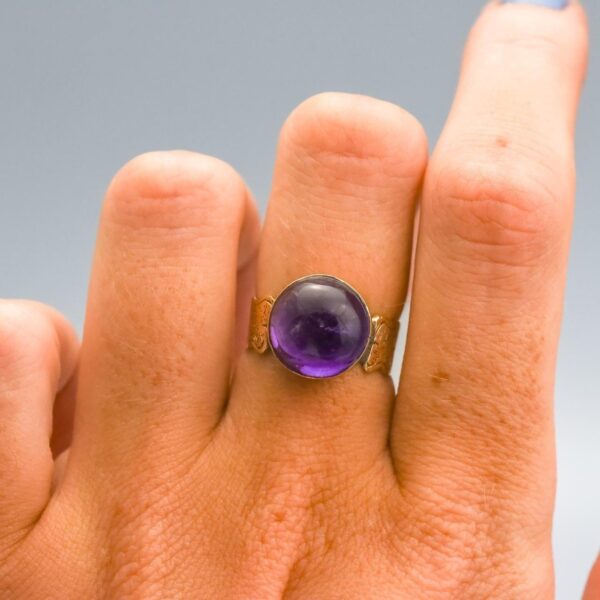 9K Gold Amethyst Ring