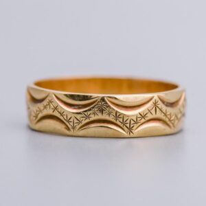 9K Gold Patterned Band