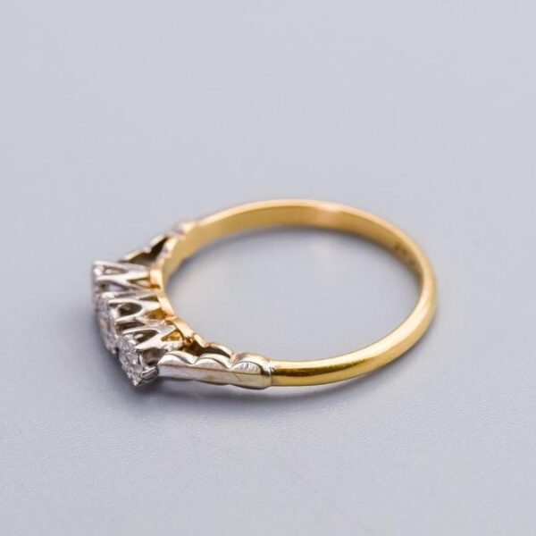18K Gold Diamond Trilogy Ring