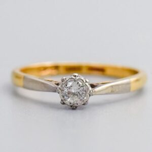 18K Gold Solitaire Diamond Ring