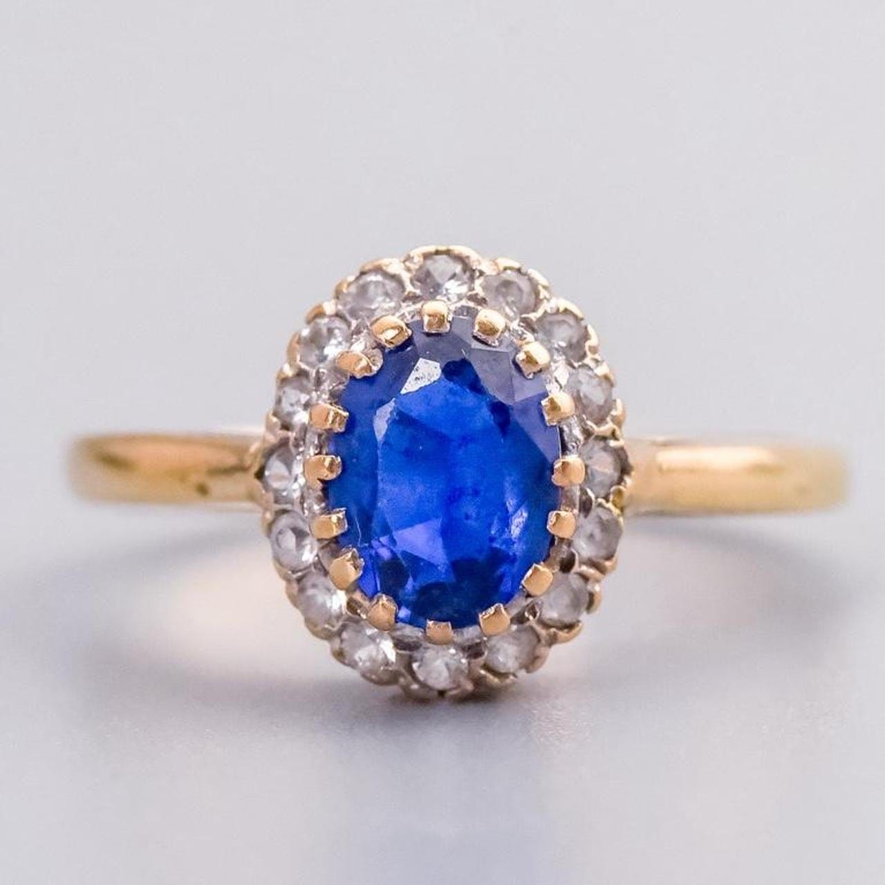 9K Gold Spinel & CZ Ring