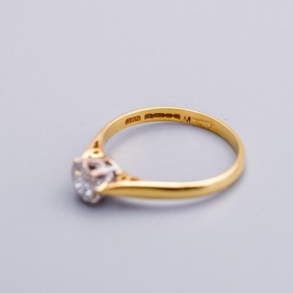 18K Gold Diamond Solitaire Ring