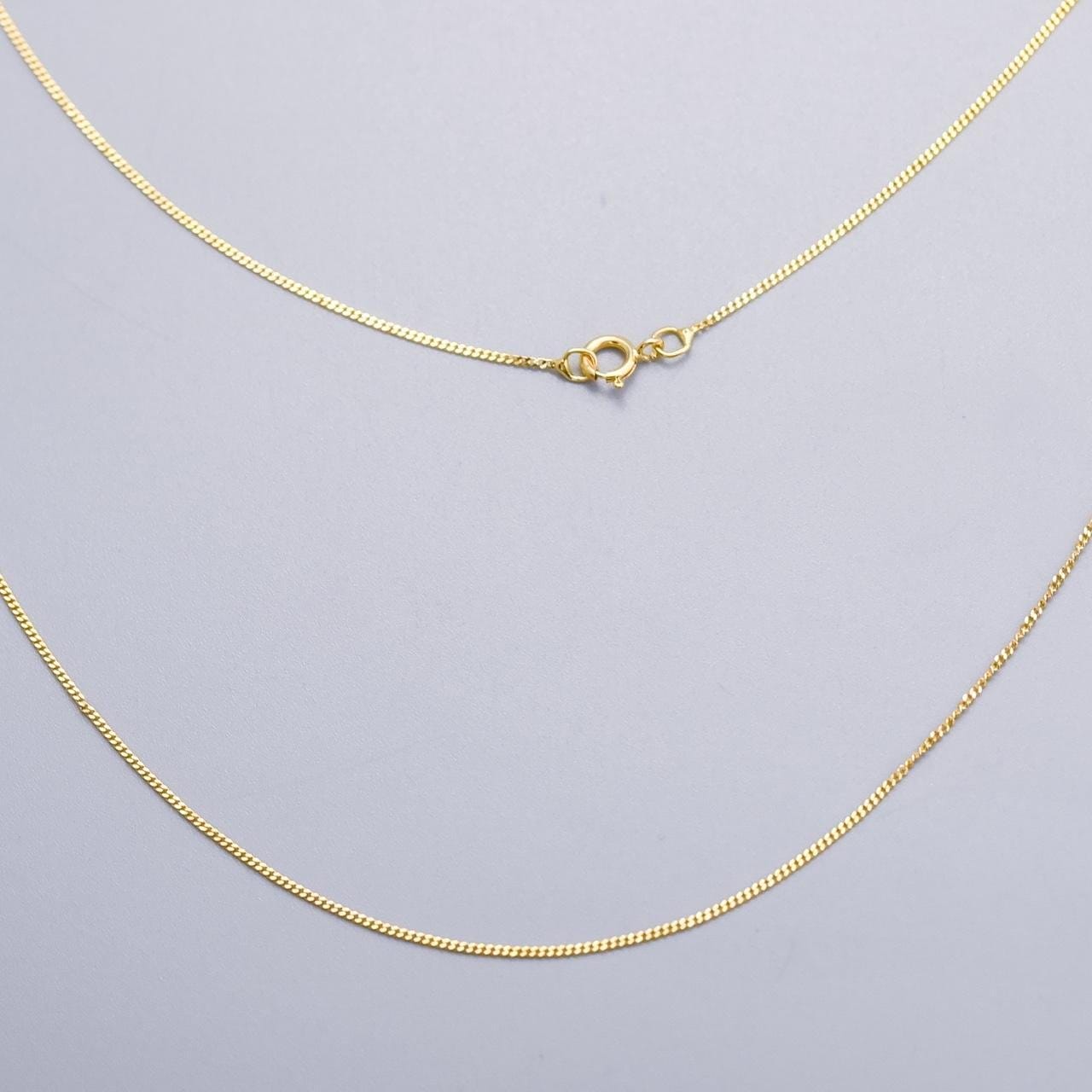 9K Gold Fine Curb Chain Necklace