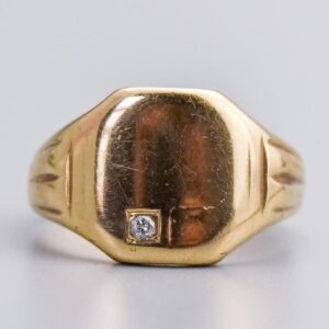 9K Gold Diamond Signet Ring